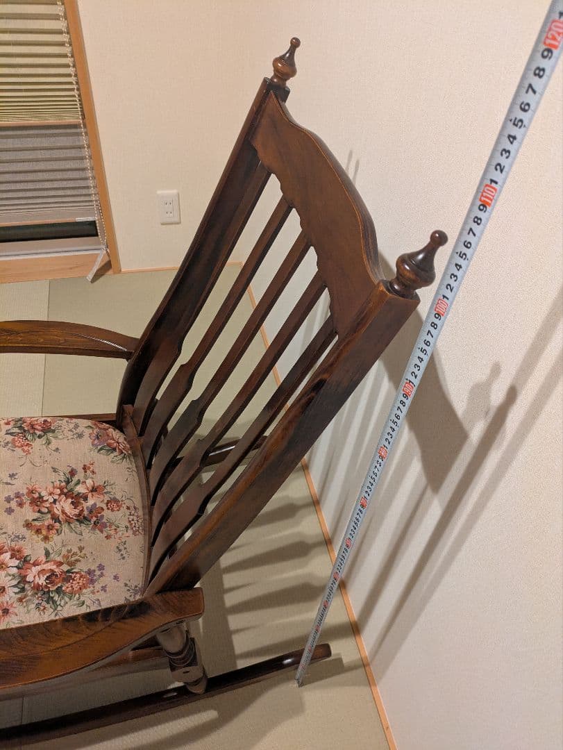 木製 ロッキングチェア アンティーク調 花柄クッション付き　ゆったりサイズ