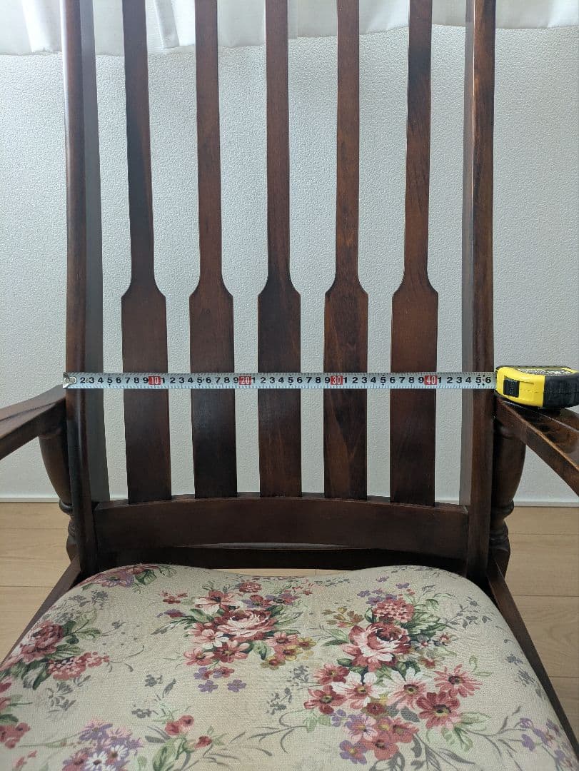 木製 ロッキングチェア アンティーク調 花柄クッション付き　ゆったりサイズ