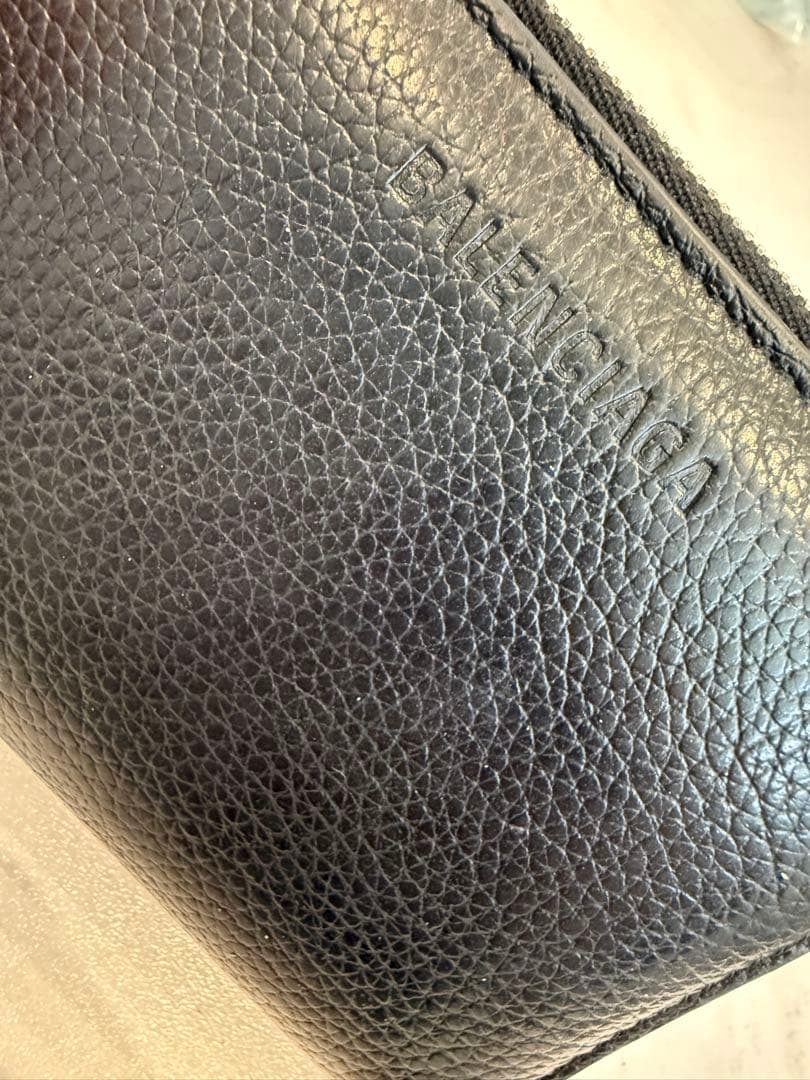 BALENCIAGA ブラック 二つ折り財布