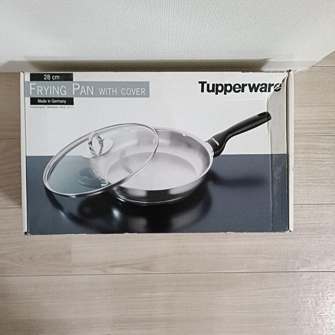 新品未使用 Tupperwareフライパンフタ付き(28センチ) タッパウェアー
