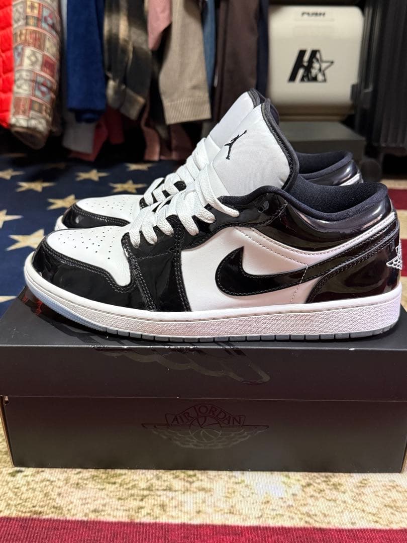 靴 Nike Air Jordan 1 Low \"Concord\"