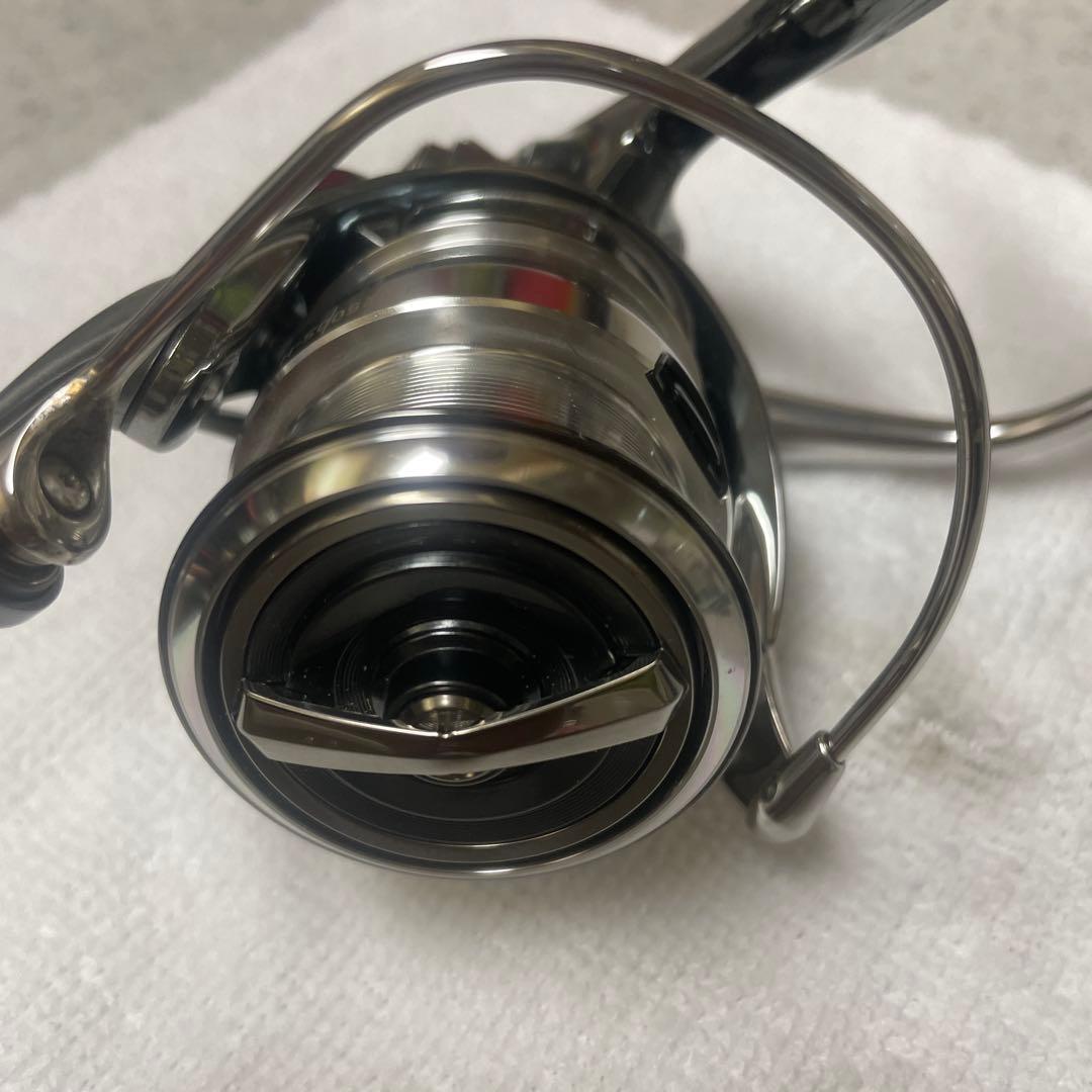 美品❗️22イグジストLT2500S-H♪ダイワ