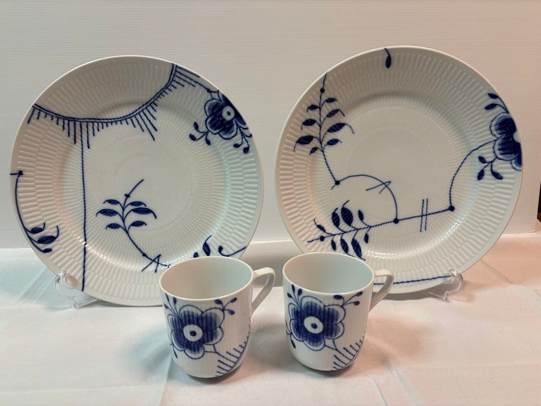 ロイヤルコペンハーゲンブルーフルテッドメガプレート27㎝マグカップ2客セット新品