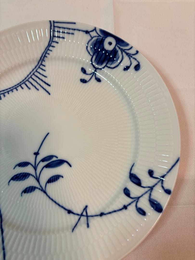 ロイヤルコペンハーゲンブルーフルテッドメガプレート27㎝マグカップ2客セット新品