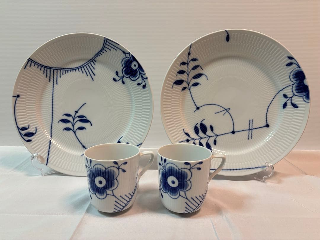 ロイヤルコペンハーゲンブルーフルテッドメガプレート27㎝マグカップ2客セット新品