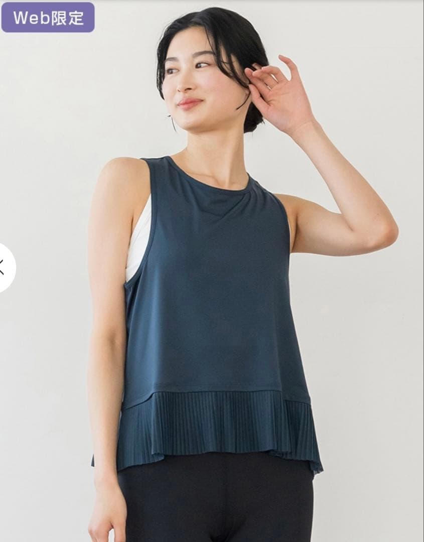 新品タグ付き【SUKALA】プリーツタンクトップ　Lサイズ