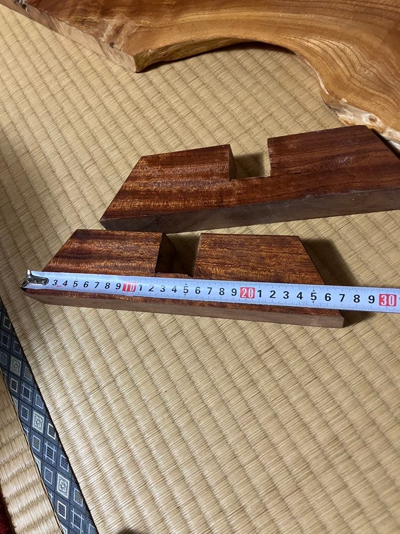 自然形状の木製アンティーク雑貨　骨董品　昭和レトロ（スタンド付き）