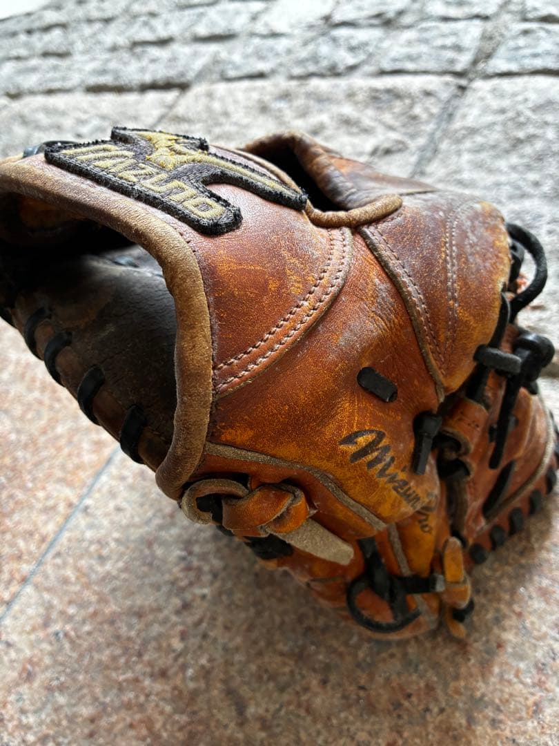 Mizuno pro硬式グローブ ブラウン