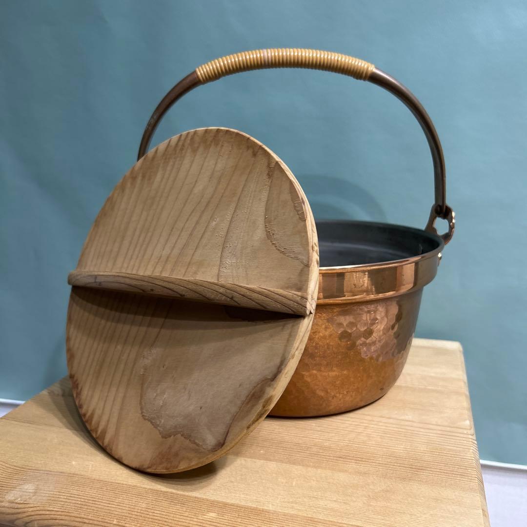 銅鍋　純銅　直径22㎝　木蓋・ツル付き