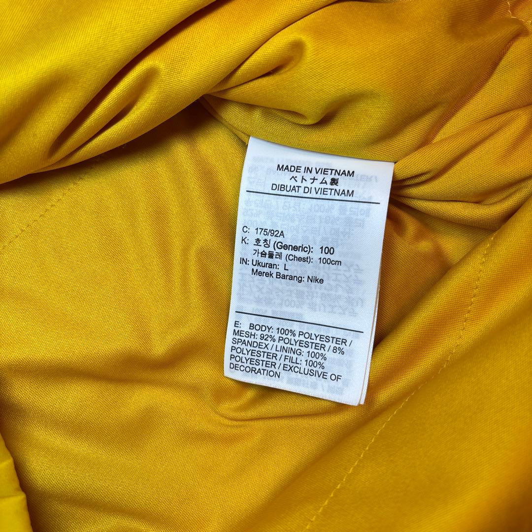 ナイキ ラン ディビジョン ダイナミック ベント ランニングジャケット