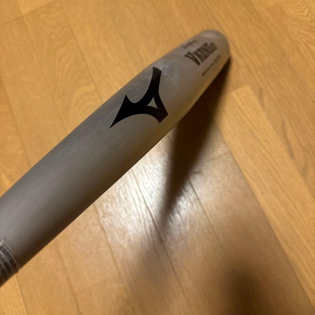 【値下げ可】中学生硬式バット ブイコング02 シルバー