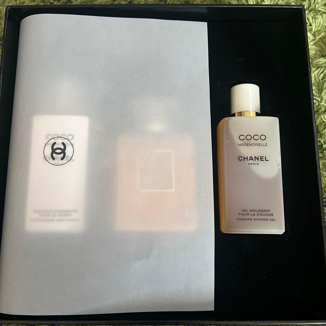 値下げ　ココ マドモアゼル 香水 & ボディローション セット