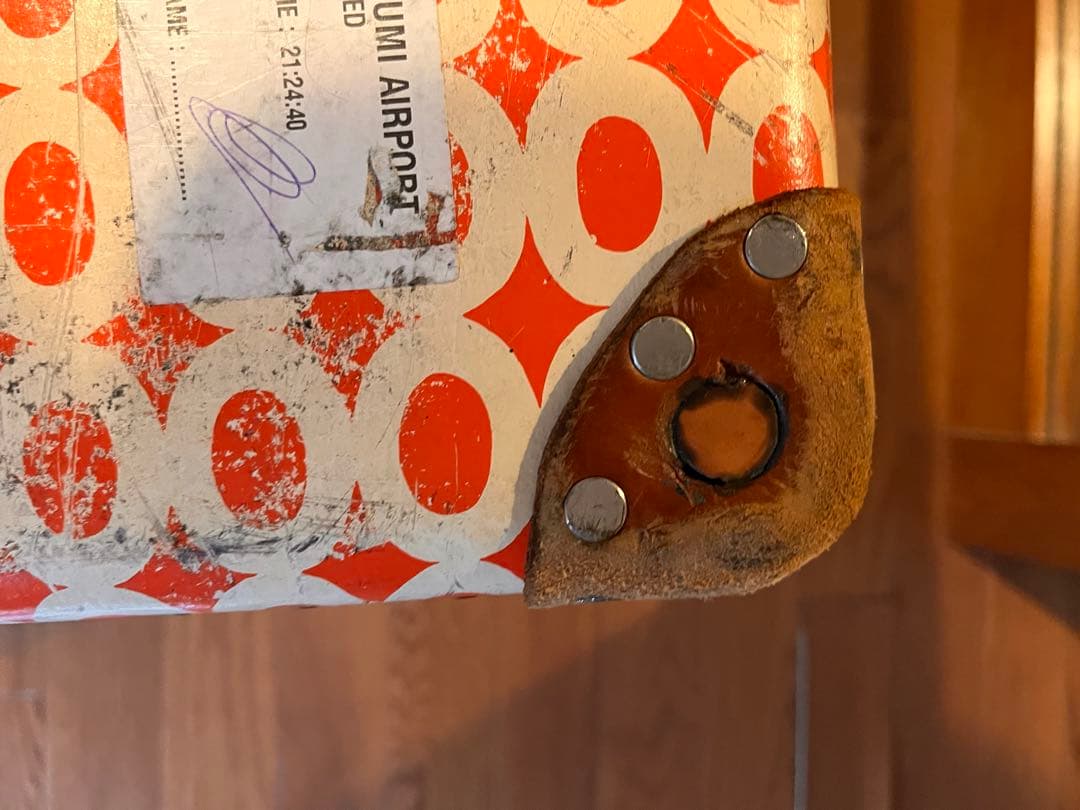 グローブトロッター x イーリーキシモト XL 2輪スーツケース