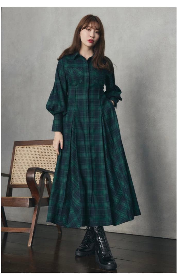 ワンピース Herlipto CheckeredPleatsLongShirt Dress