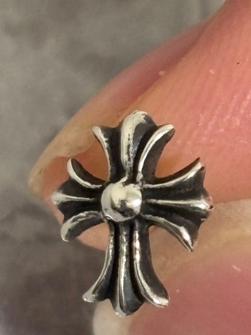 （受取前に鑑定可 ）クロムハーツ　クロススタッドピアス(正規店購入)