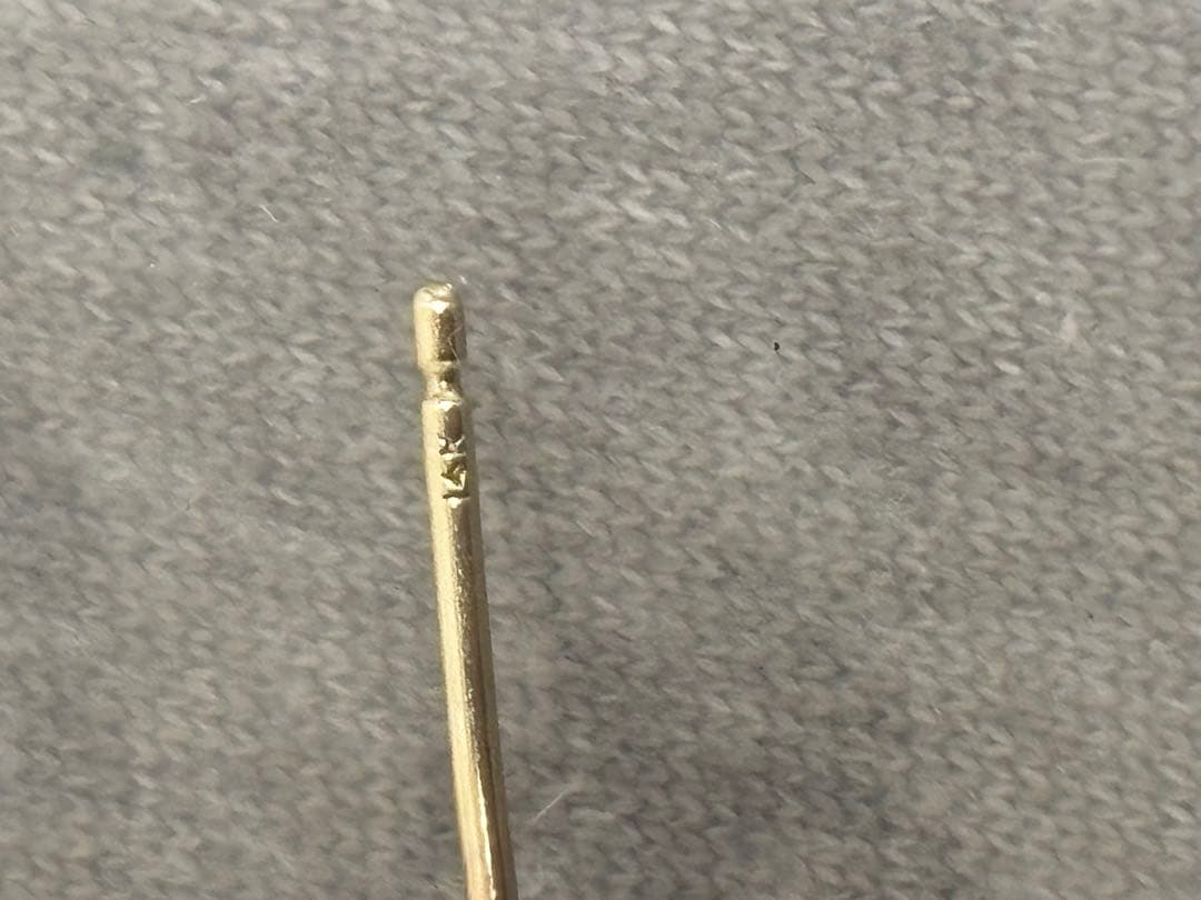 （受取前に鑑定可 ）クロムハーツ　クロススタッドピアス(正規店購入)