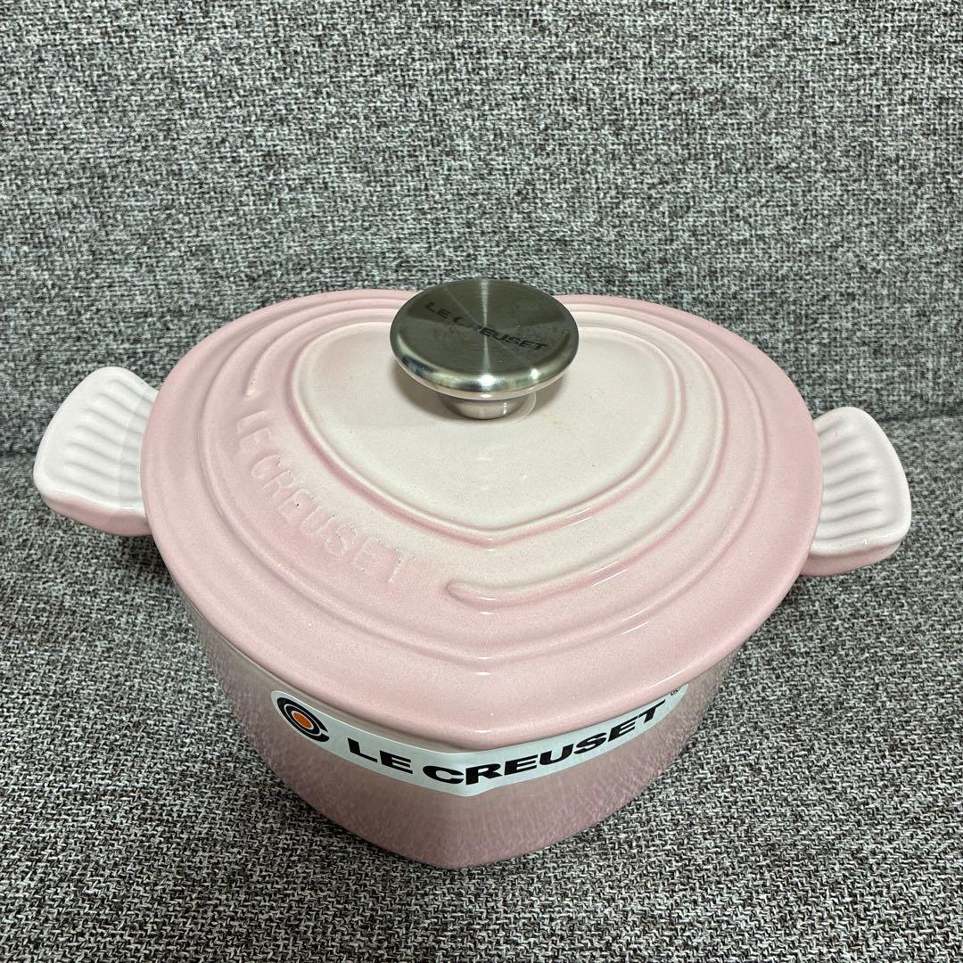 ル・クルーゼ　ハート型の鍋