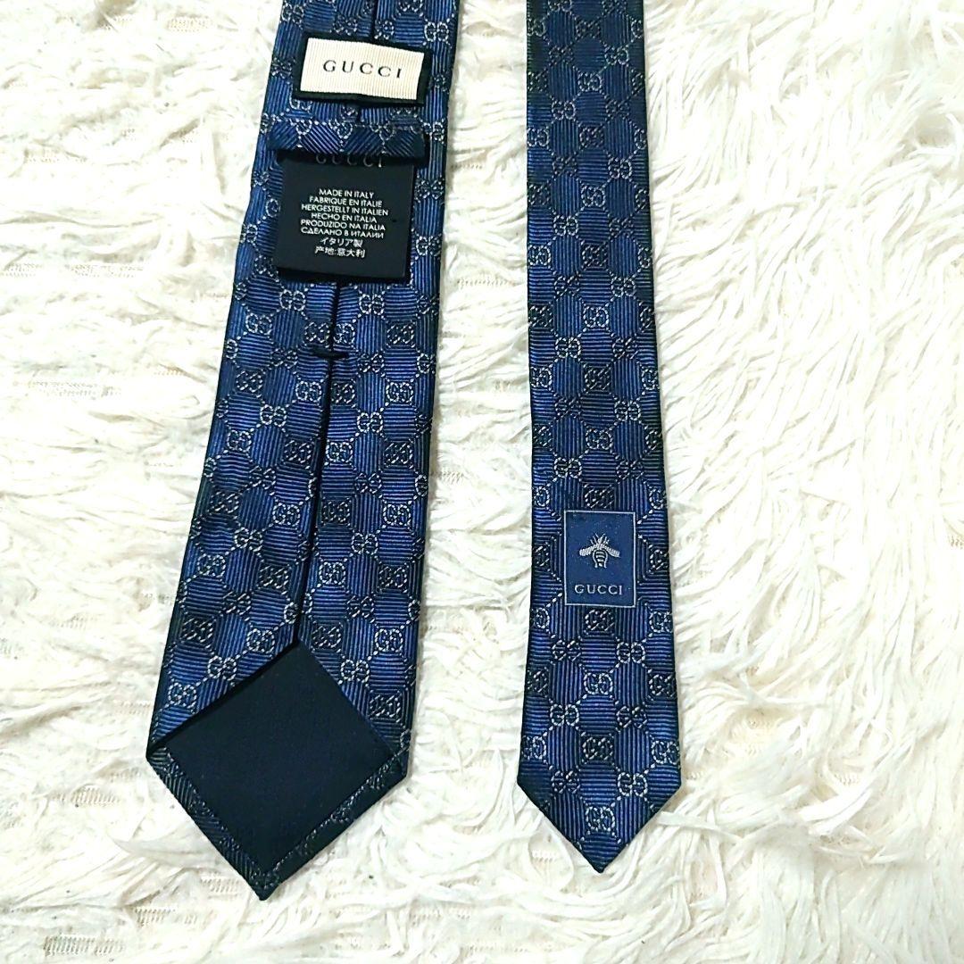 美品 希少 細身 ✨️ GUCCI ネクタイ GG柄✕幾何学模様 ネイビー