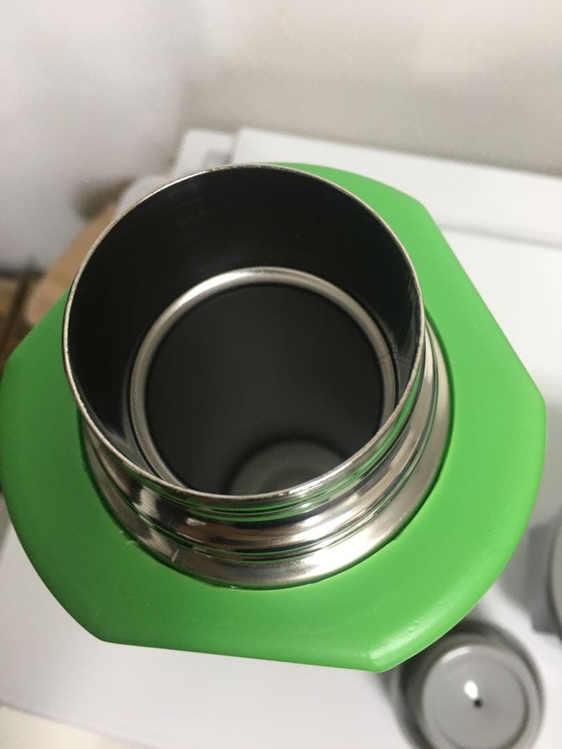 新品❗️スナップオン　水筒　ライムグリーン