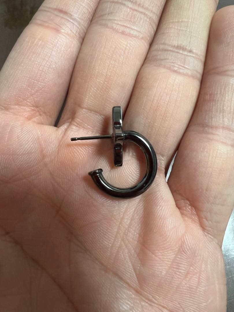 レア!! LOUIS VUITTON ルイヴィトンピアス