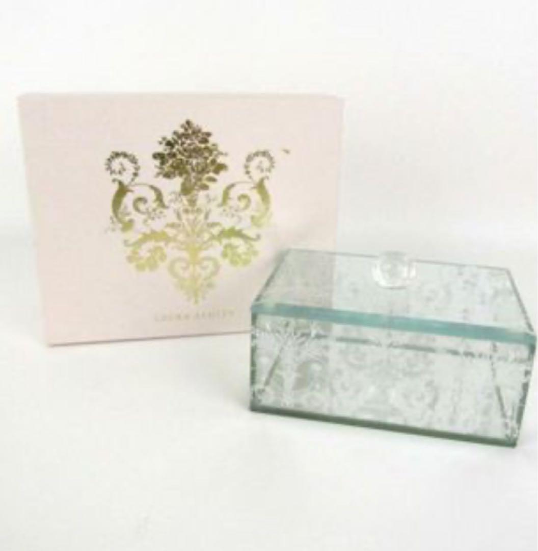 LAURA ASHLEY（ローラアシュレイ）ジュエリーボックス　新品