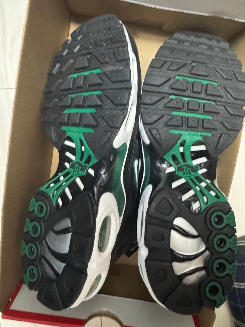 エアマックスプラス　ナイキ　AIR MAX PlUS 26.5