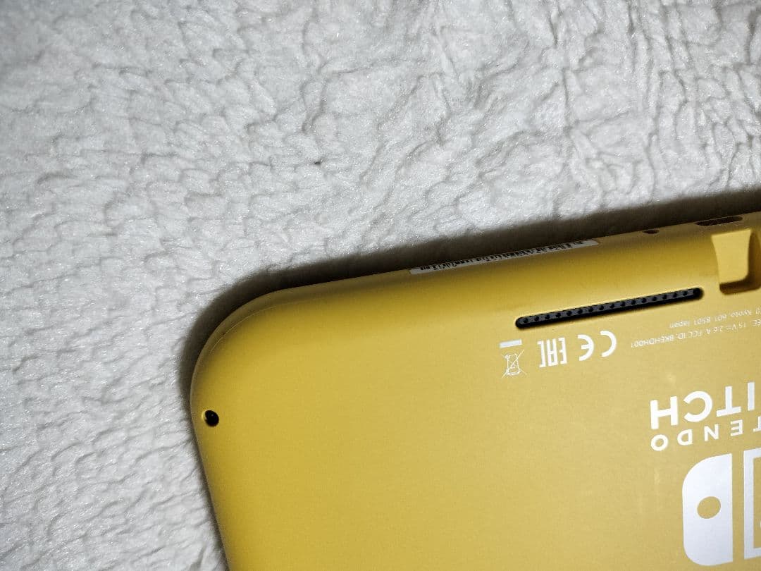 動作品Nintendo Switch Lite イエロー本体肉球スティックカバー