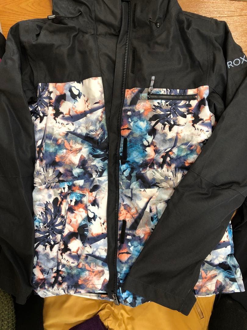 ROXY スノーボードウェアセット　smithゴーグル　インナーグローブ他