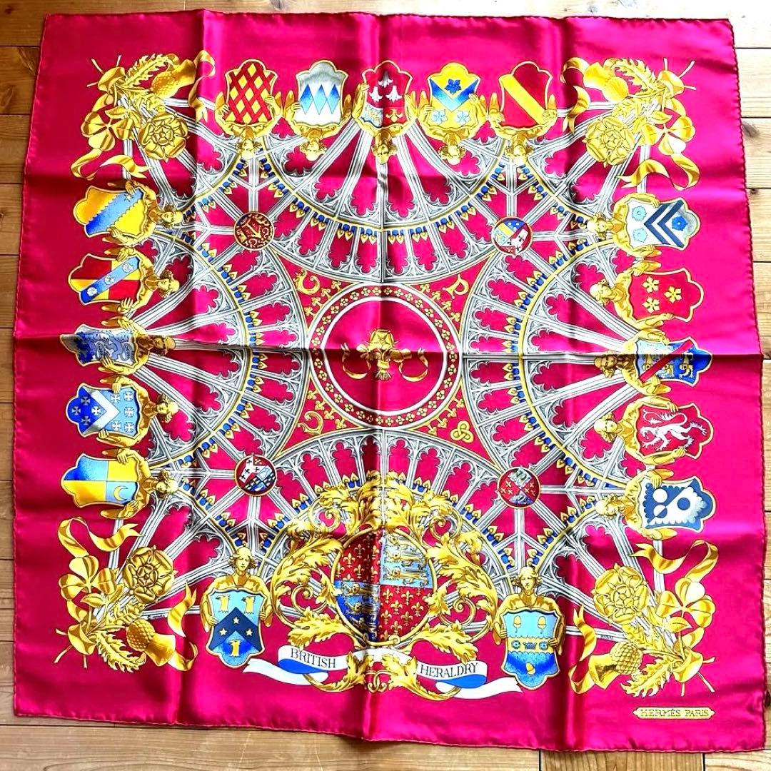 HERMÈS エルメス カレ「BRITISH HERALDRY」シルクスカーフ