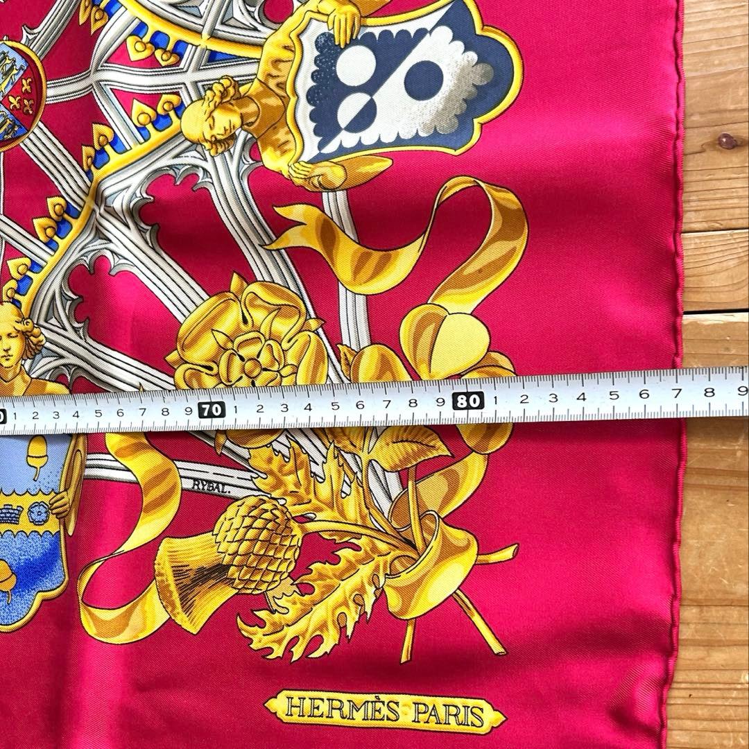HERMÈS エルメス カレ「BRITISH HERALDRY」シルクスカーフ