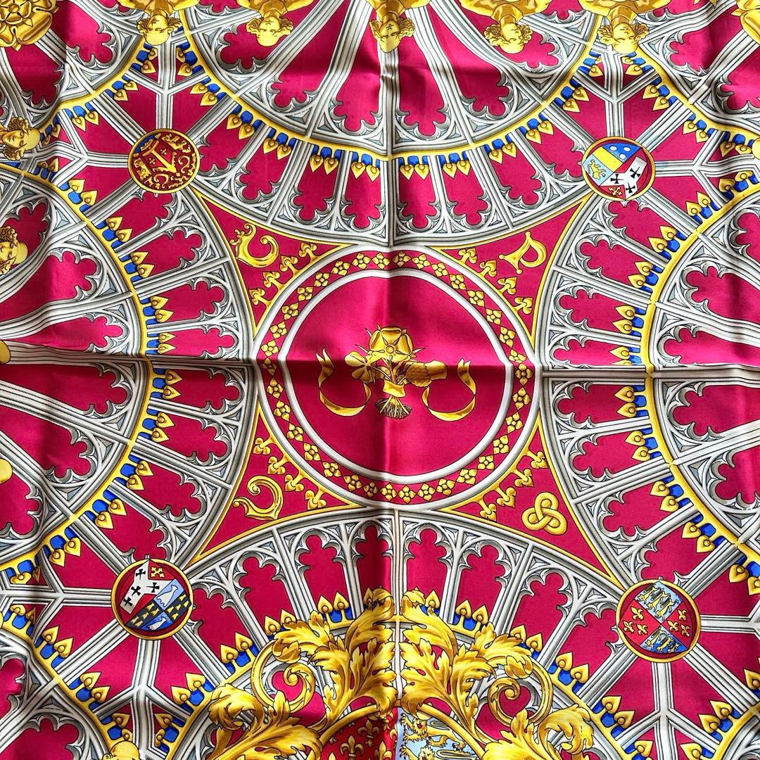HERMÈS エルメス カレ「BRITISH HERALDRY」シルクスカーフ