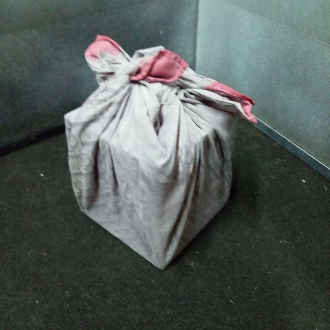 茶入、出口王仁三郎作、不二品、サイズ高−4.5センチ、横ー４センチ、