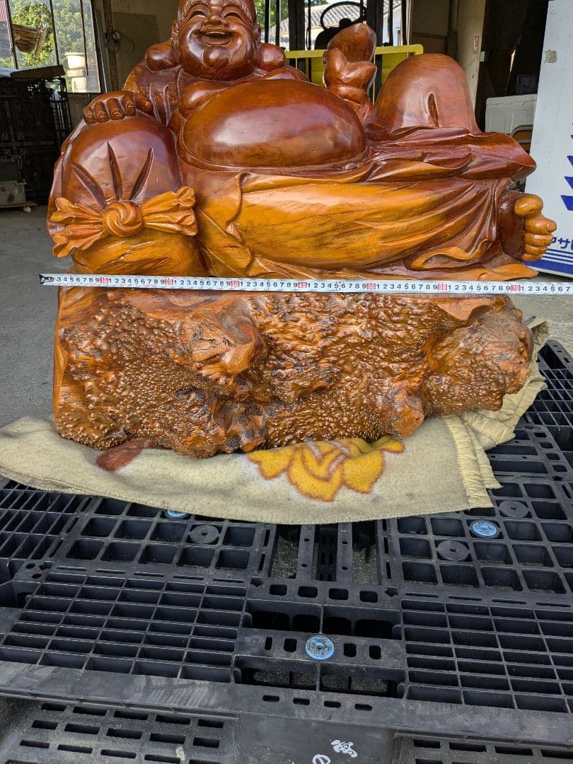 薔薇　木彫り　一刀彫り　布袋　台付き