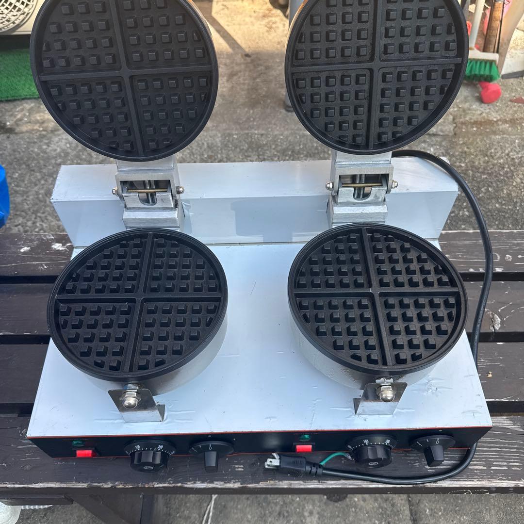 ワッフルメーカー