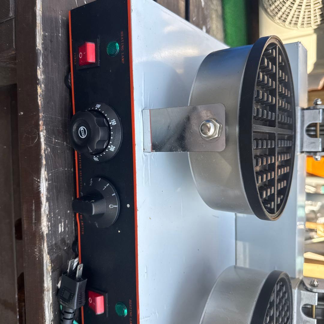 ワッフルメーカー