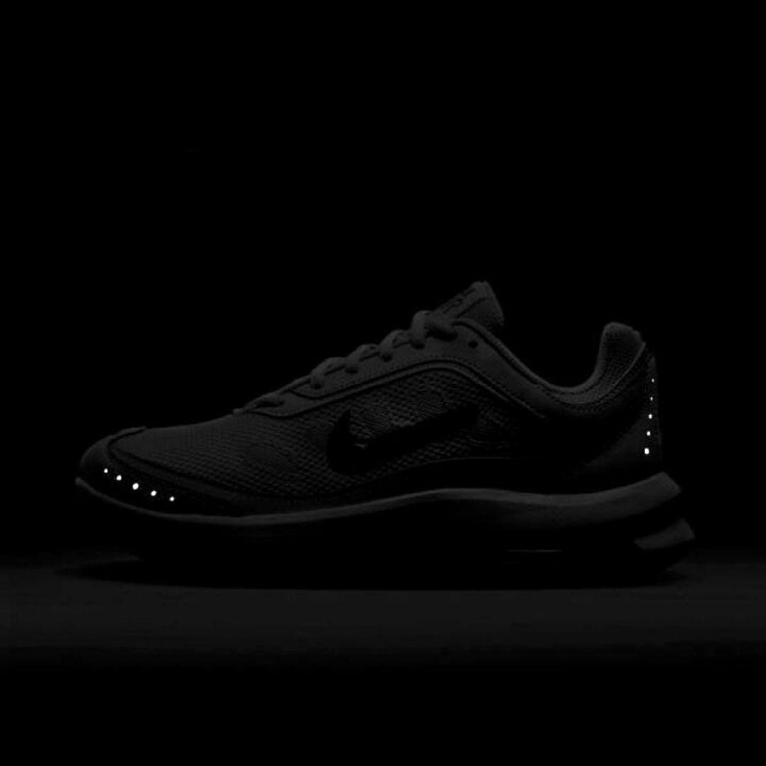 ☆新品未使用【ナイキ/NIKE】スニーカー W NIKE AIR MAX AP