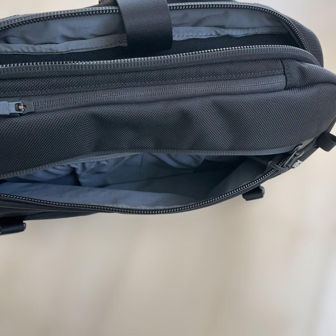 Aer(エアー)Travel Sling ブラック