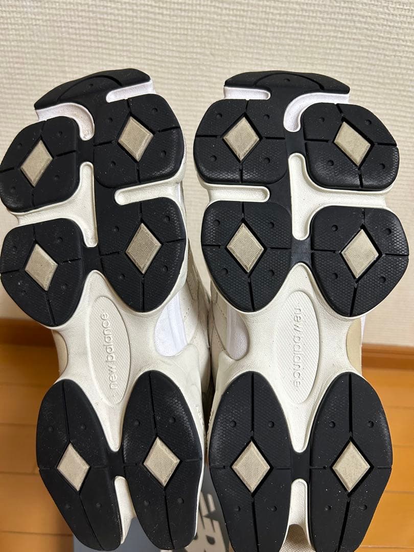 靴 New Balance U9060WHT 26.5cm