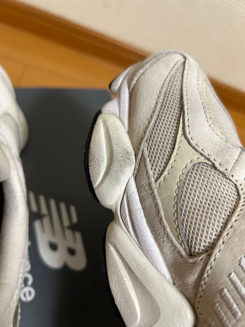 靴 New Balance U9060WHT 26.5cm