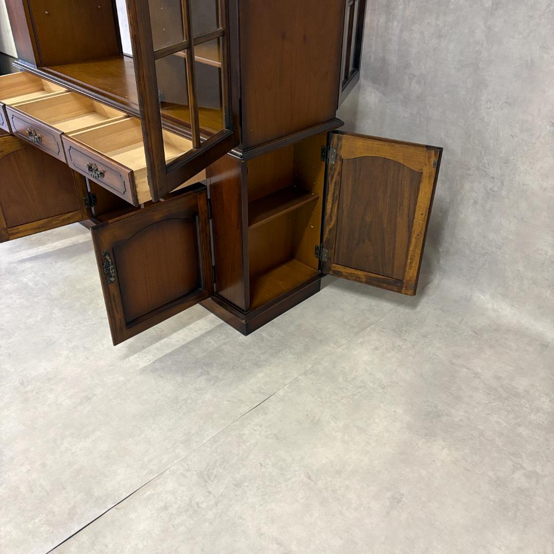 カリモク家具　レトロ家具　大型　ガラス戸棚　食器戸棚