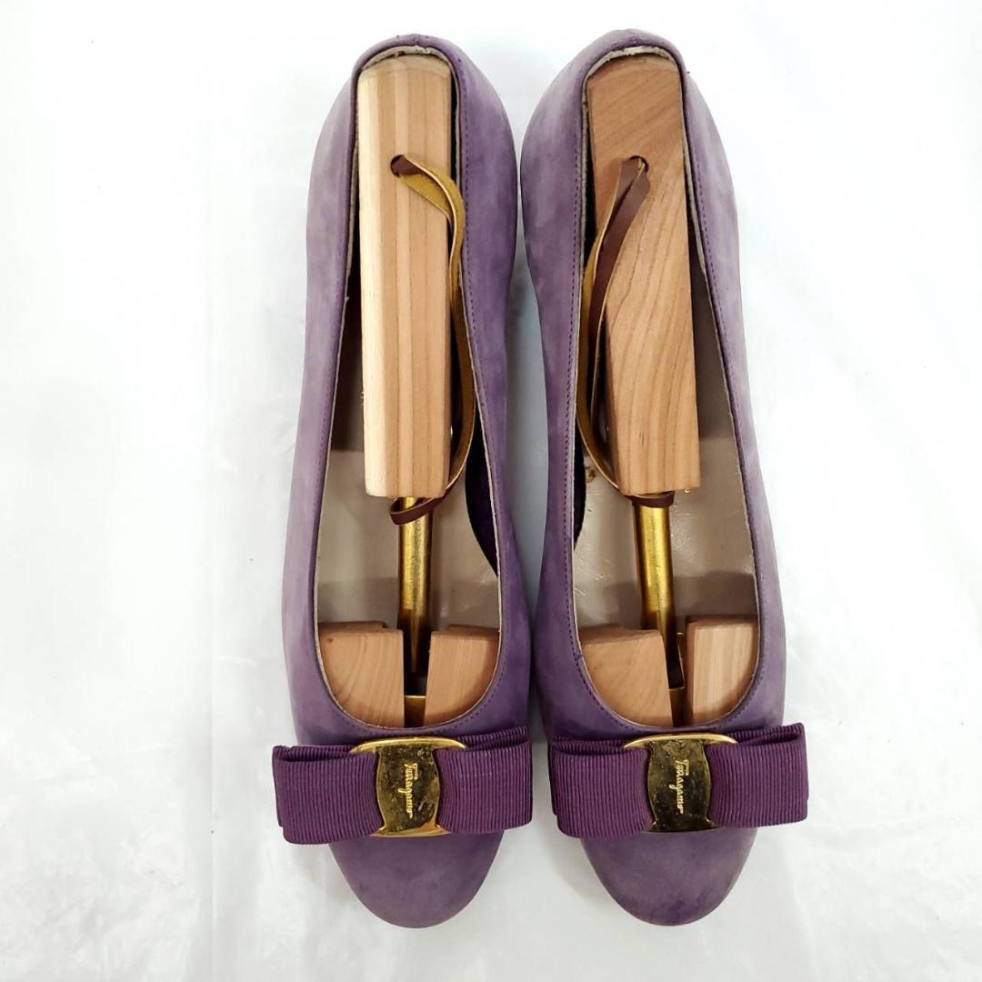 サルヴァトーレフェラガモ　新品　ヴァラ　リボン　スエード　パープル　US5.5