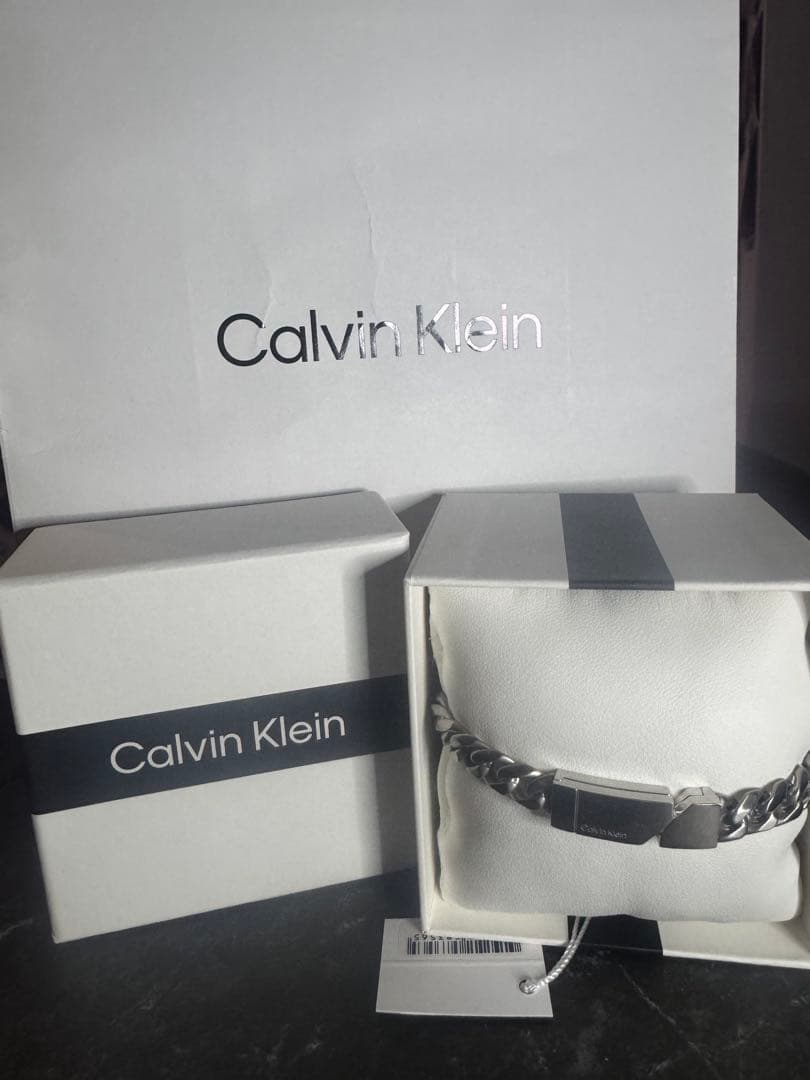   シルバーチェーンブレスレット