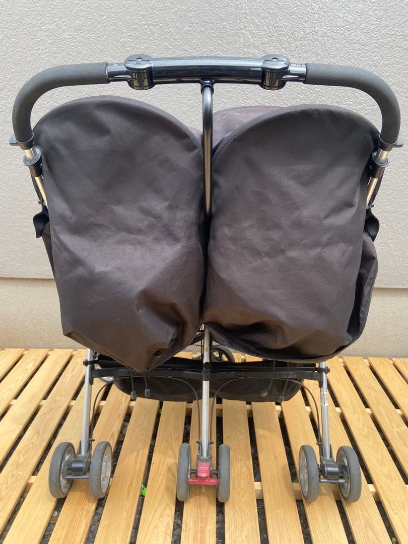 【美品】Combi コンビ ツインスピン GC 2人乗り ベビーカー 双子 兄弟