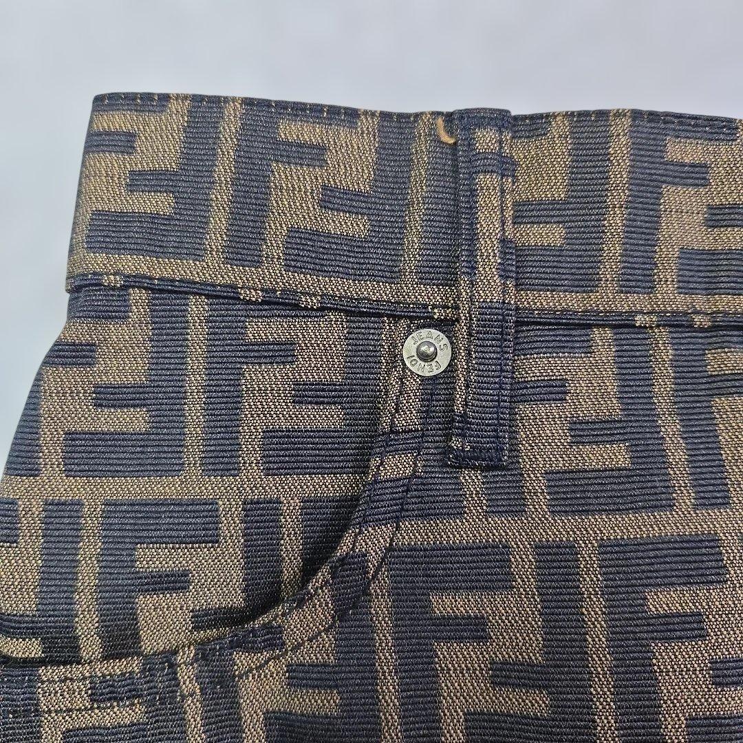 美品　FENDI 　フェンディ ズッカ柄タイトスカート　26インチ