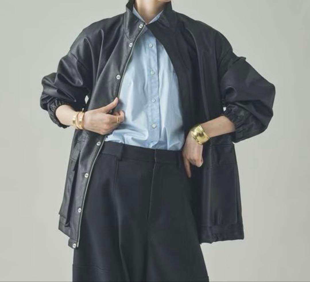 新品未使用　カレンソロジー ヴィンテージフェイクレザーコート