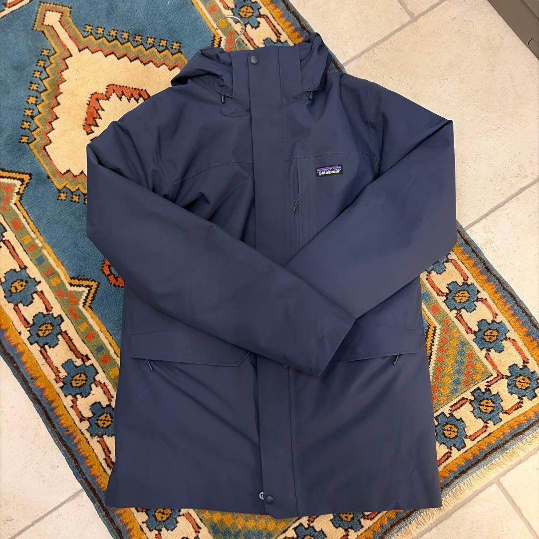 【パタゴニア】メンズトレススリーインワンパーカ　ネイビーMサイズ