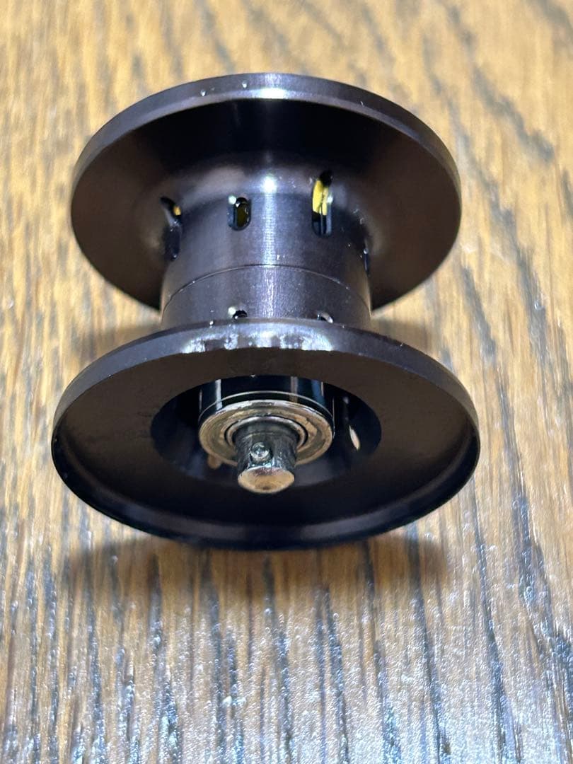 【中古品】ダイワ T3 1016SHL-TW / 1000SVスプール付き