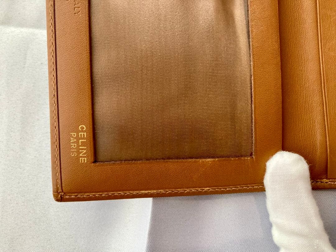 セリーヌ　三つ折り財布　レザー　茶色