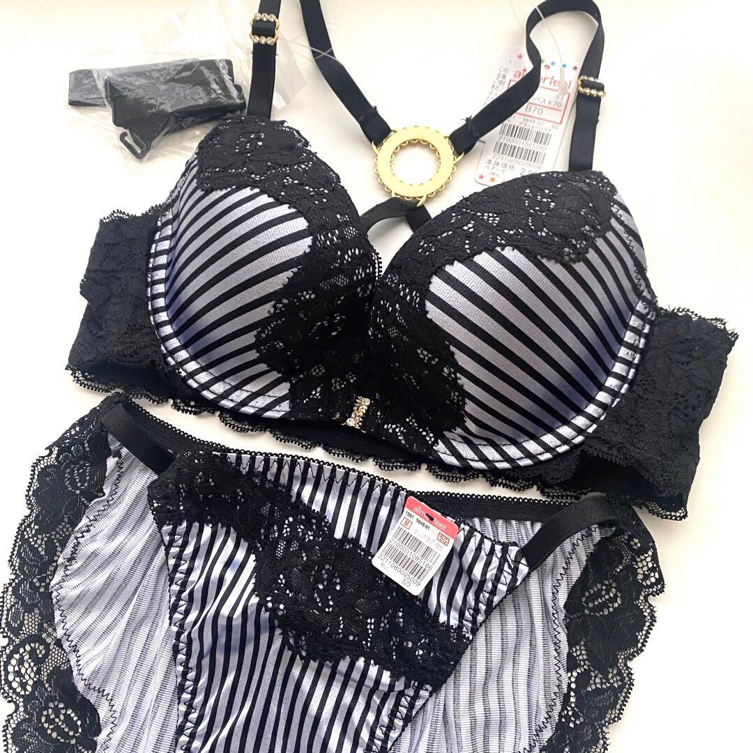 エメフィール　ブラ　ショーツ　aimerfeel サテンストライプ柄