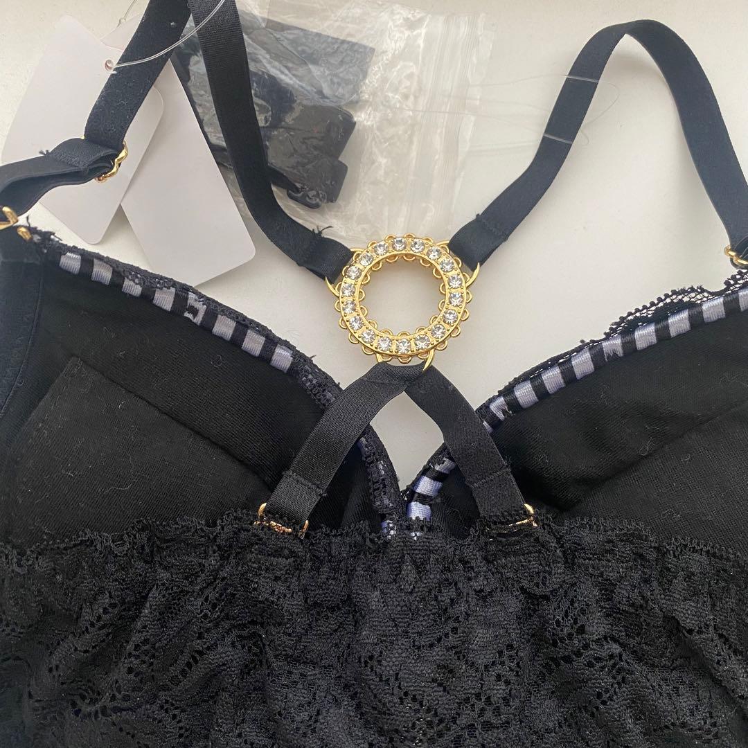 エメフィール　ブラ　ショーツ　aimerfeel サテンストライプ柄